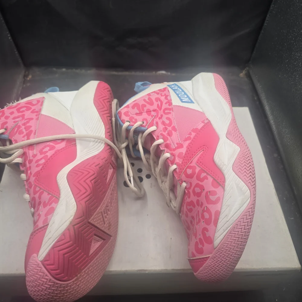 Pink Leopard Print Athletic‎ Shoes